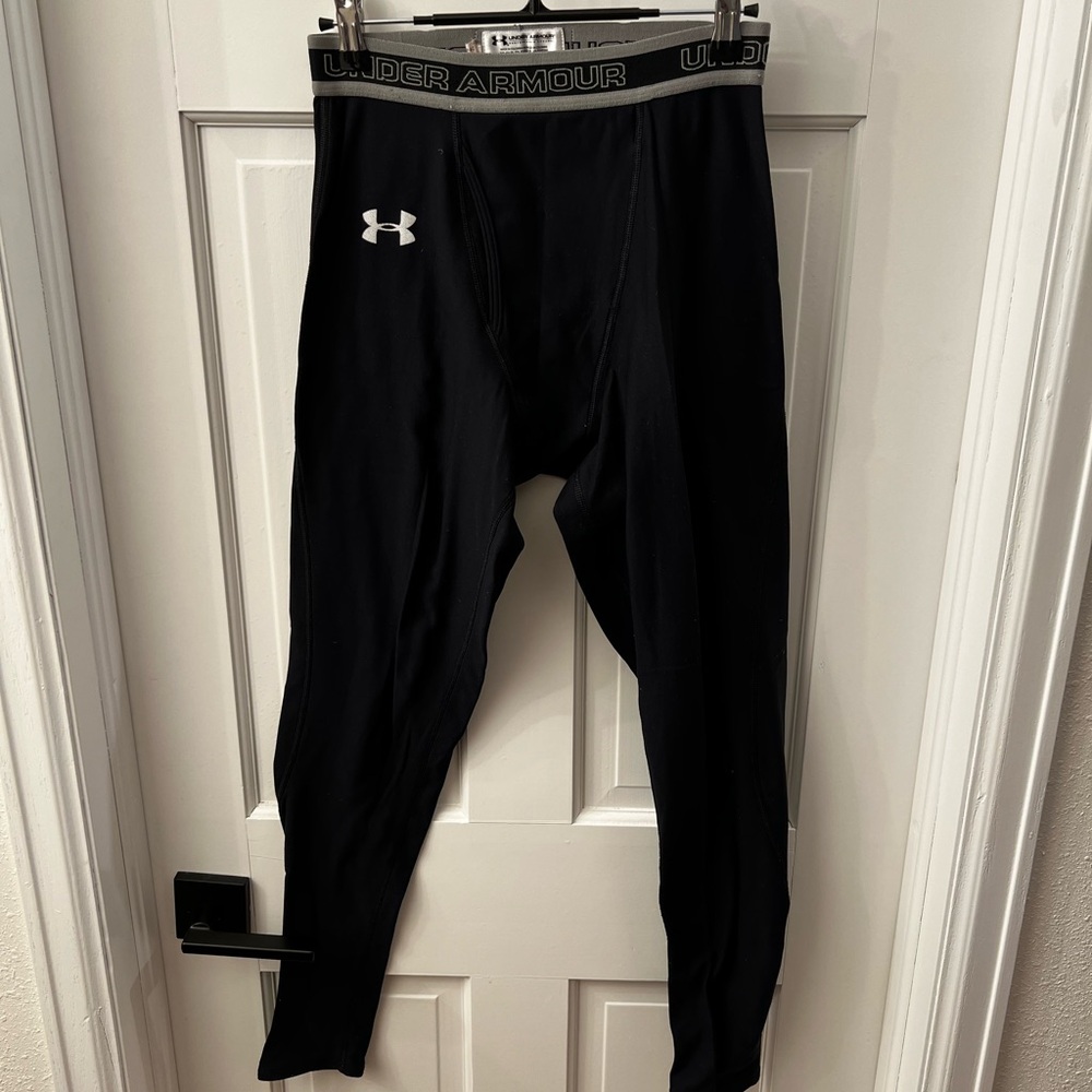 Under Armour Black Compression Cold Gear Leggings